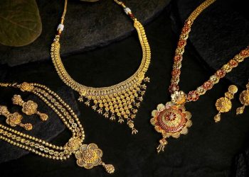 സംസ്ഥാനത്ത് ഇന്നും സ്വർണവില കുറ‍ഞ്ഞു ; പ്രതീക്ഷയോടെ ഉപഭോക്താക്കൾ