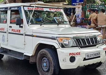 വേളാവൂർ വാഴാട് ശ്രീ ഭദ്രകാളി ക്ഷേത്രത്തിലെ കാണിക്കവഞ്ചികൾ തകർത്ത് കവർച്ച നടത്തിയ ആൾ അറസ്റ്റിൽ