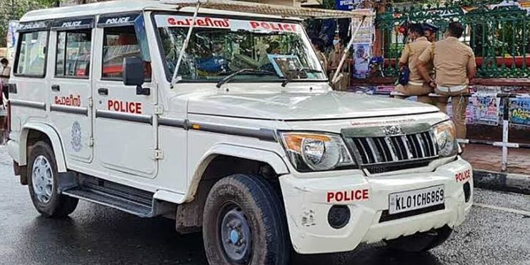 വേളാവൂർ വാഴാട് ശ്രീ ഭദ്രകാളി ക്ഷേത്രത്തിലെ കാണിക്കവഞ്ചികൾ തകർത്ത് കവർച്ച നടത്തിയ ആൾ അറസ്റ്റിൽ