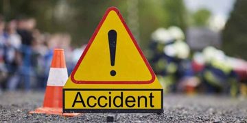 എറണാകുളത്ത് സ്വകാര്യ ബസിടിച്ച് വിദ്യാര്‍ത്ഥിക്ക് ദാരുണാന്ത്യം