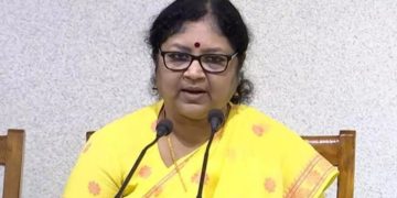 മുൻ ഗവർണറെക്കാൾ കടുത്ത രീതിയിലാണ് ഇപ്പോഴത്തെ ഗവർണർ പെരുമാറുന്നതെന്ന് മന്ത്രി ഡോ. ആർ. ബിന്ദു