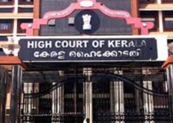 ഒരാഴ്ചയ്ക്കകം പരിഹാരമില്ലെങ്കിൽ പാലിയേക്കരയിലെ ടോൾ വിലക്കും ; ഹൈക്കോടതി