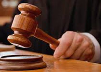 പ്ലാസ്റ്റിക് മാലിന്യം ഹരിത കർമ്മ സേനയ്ക്ക് കൈമാറിയില്ല ; ഗൃഹനാഥന് ആറായിരം രൂപ പിഴ വിധിച്ച് നാദാപുരം ജുഡീഷ്യൽ ഫസ്റ്റ് ക്ലാസ് മജിസ്ട്രേറ്റ് കോടതി