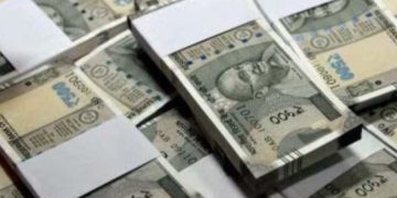 കേരളത്തിൽനിന്നും 2700 കോടിയിലധികം രൂപ വിദേശത്തേക്കു കടത്തി ; മുക്കാൽ പങ്കും ഒഴുകിയത് യുഎഇയിലേക്ക്