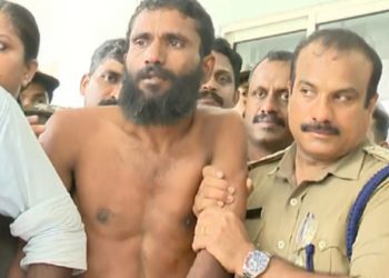 ഗോവിന്ദച്ചാമി ജയിൽ ചാടിയ സംഭവത്തിൽ നാല് ഉദ്യോഗസ്ഥരെ സസ്‌പെൻഡ് ചെയ്തു