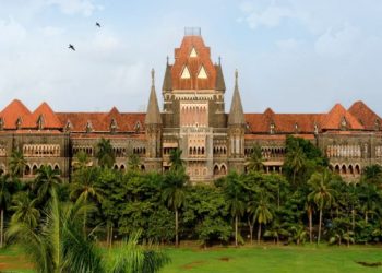 ഐ ലവ് യു പറയുന്നത് വൈകാരിക പ്രകടനം, പോക്സോ കുറ്റമല്ലെന്ന് മുംബൈ ഹൈക്കോടതി