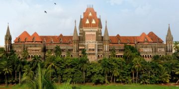 ഐ ലവ് യു പറയുന്നത് വൈകാരിക പ്രകടനം, പോക്സോ കുറ്റമല്ലെന്ന് മുംബൈ ഹൈക്കോടതി