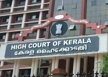 ശബരിമലയിലേക്ക് എ ഡി ജി പി എം ആര്‍ അജിത് കുമാർ നടത്തിയ ട്രാക്ടർ യാത്രയെ വിമർശിച്ച് ഹൈക്കോടതി