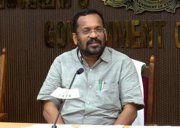 കേസും കോടതി നടപടികളുമാണ് പുനരധിവാസം വൈകിപ്പിച്ചത് : മന്ത്രി കെ രാജൻ