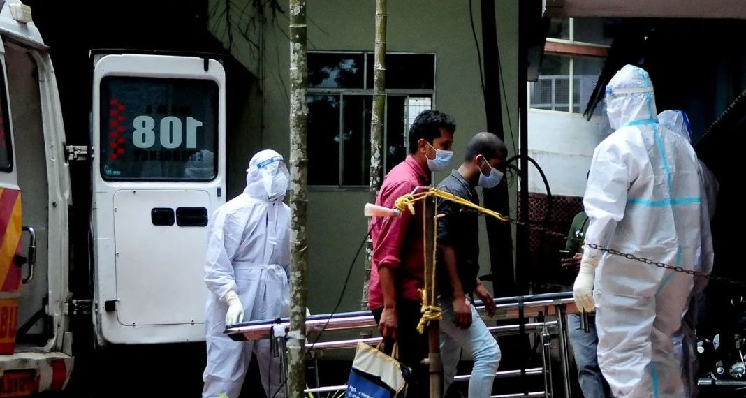 പാലക്കാട് നിപ ബാധിച്ച് മരിച്ച ആൾ പൊതുഗതാഗതം ഉപയോഗിച്ചിട്ടില്ലെന്ന് ജില്ലാ കലക്ടർ