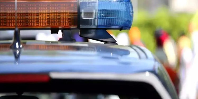 ദില്ലിയിൽ മൂന്നു പേരെ വീടിനുള്ളിൽ മരിച്ച നിലയിൽ കണ്ടെത്തി