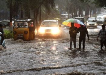 വടക്കൻ കേരളത്തിൽ അതിതീവ്ര മഴ ; അഞ്ച് ജില്ലകളിൽ റെഡ് അലർട്ട്