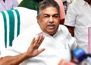 നവോദയ സ്കൂളിലെ ബാസ്കറ്റ് ബോൾ പ്ലേയറുടെ ആത്മഹത്യ : വിശദമായ റിപ്പോർട്ട് ആവശ്യപ്പെട്ട് മന്ത്രി സജി ചെറിയാൻ