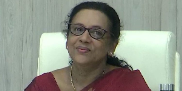 എസ്എഫ്ഐയ്ക്കെതിരെ ഡിജിപിക്ക് പരാതി നൽകി ഡോ. സിസ തോമസ്