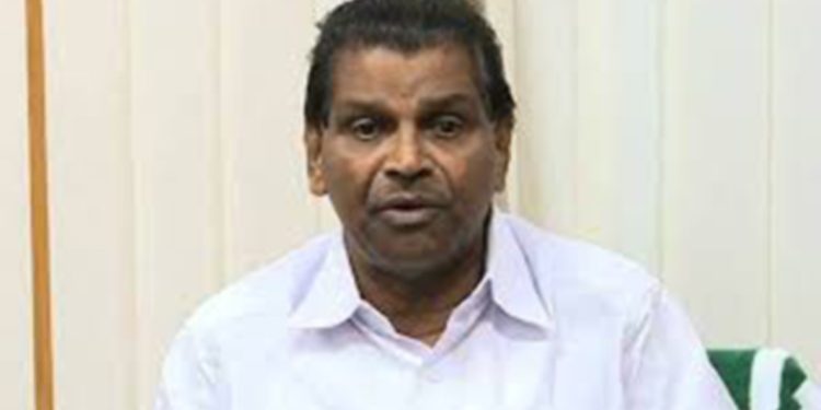 ബിന്ദുവിന്റെ മരണത്തിന്റെ പൂര്‍ണ്ണ ഉത്തരവാദിത്തം ആരോഗ്യമന്ത്രിക്ക്, മനഃസാക്ഷിയുണ്ടെങ്കില്‍ മന്ത്രിസ്ഥാനത്ത് തുടരില്ല ; തിരുവഞ്ചൂര്‍ രാധാകൃഷ്ണന്‍