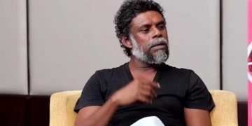 മരണമടഞ്ഞ പ്രമുഖ നേതാക്കളെ നടൻ വിനായകൻ അധിക്ഷേപിച്ചെന്ന പരാതിയിൽ അന്വേഷണം നടത്താൻ ഡിജിപിക്ക് നിർദേശം