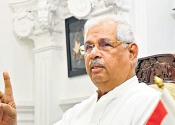 വൈസ് ചാൻസലർ നിയമനവുമായി ബന്ധപ്പെട്ട് ഇന്ന് വീണ്ടും മന്ത്രിമാർ ഗവർണറെ കാണും