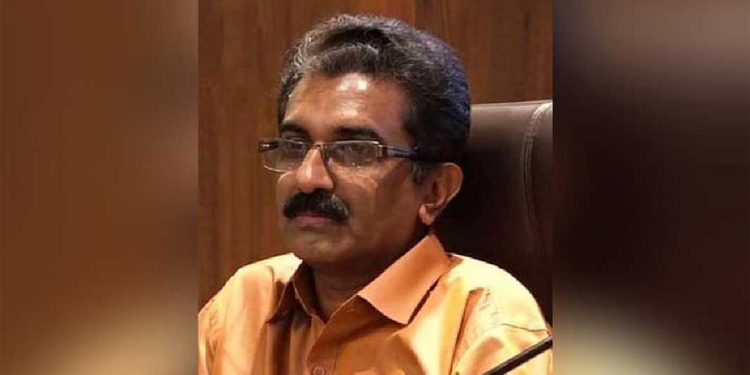 നവീന് ബാബുവിന്റെ മരണത്തില് തുടരന്വേഷണം ആവശ്യപ്പെട്ട് കുടുംബം സമര്പ്പിച്ച ഹര്ജി കോടതി ഇന്ന് പരിഗണിക്കും